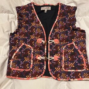 Dolan Multicolor Floral quilted Vest with Coral Trim - size medium